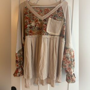 Like new POL Patchwork Top Size L